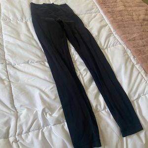 black lululemon align leggings